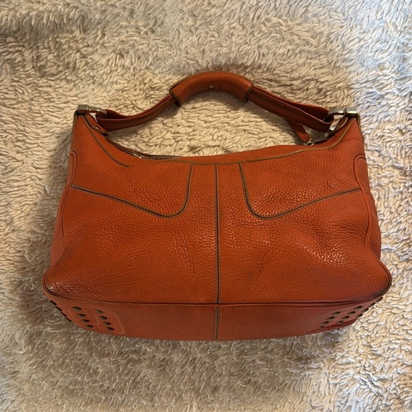 Tod's Shoulder Bag - Picture 3 of 16